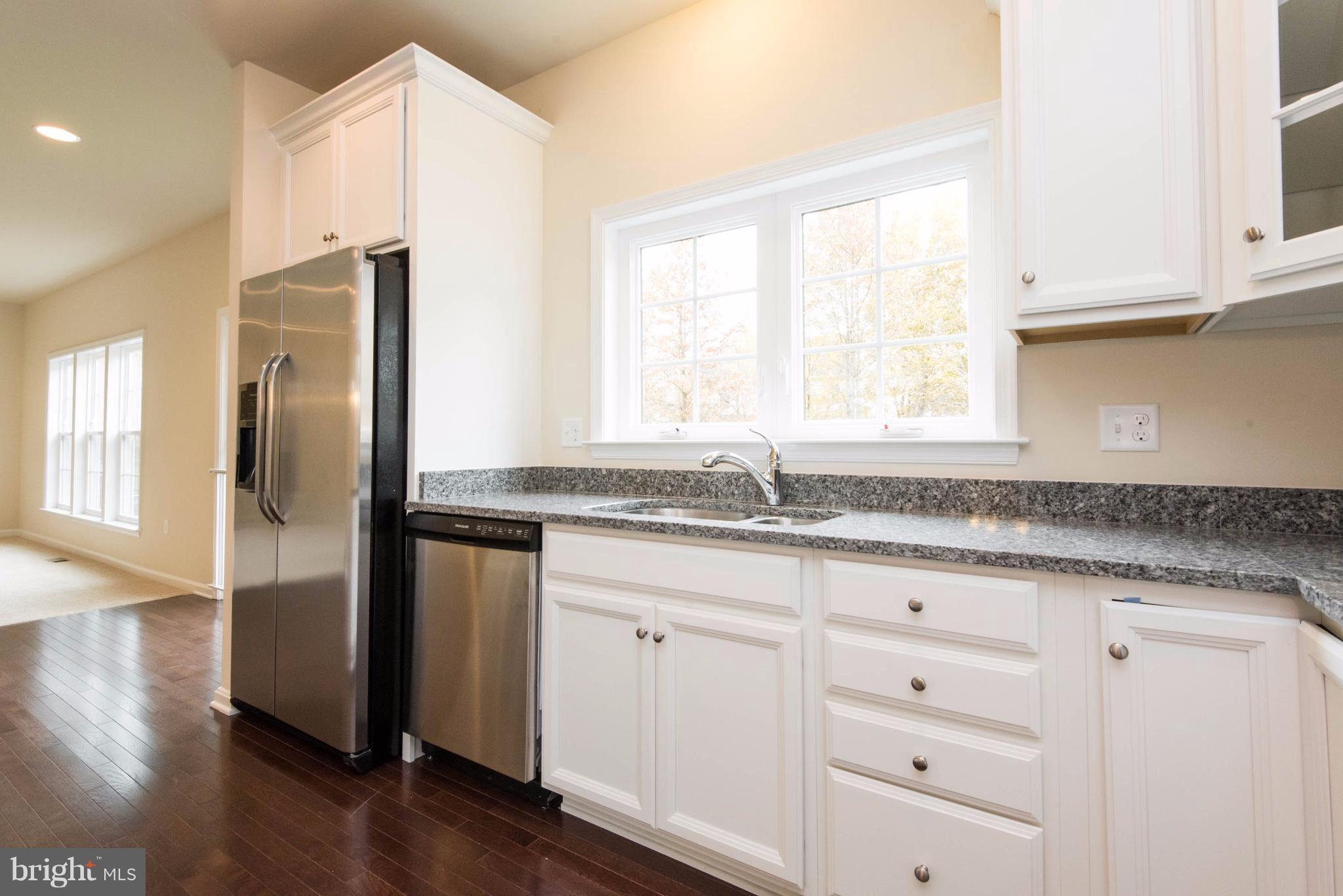 8115 Ridgely Loop Severn, MD 21144 - Photo 9 of 30 Kitchen