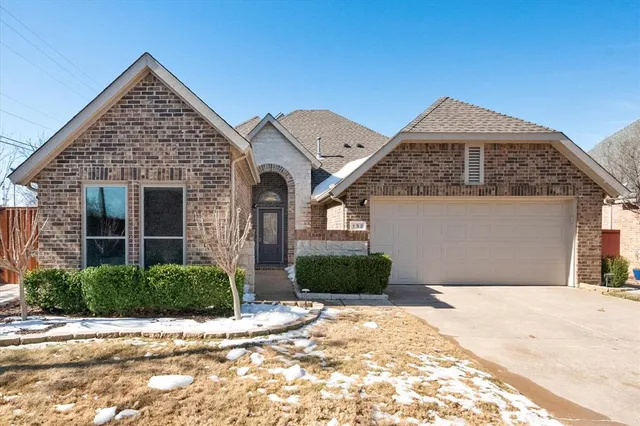 $399,500 | 132 Arbor Glen Drive, Euless, TX 76039