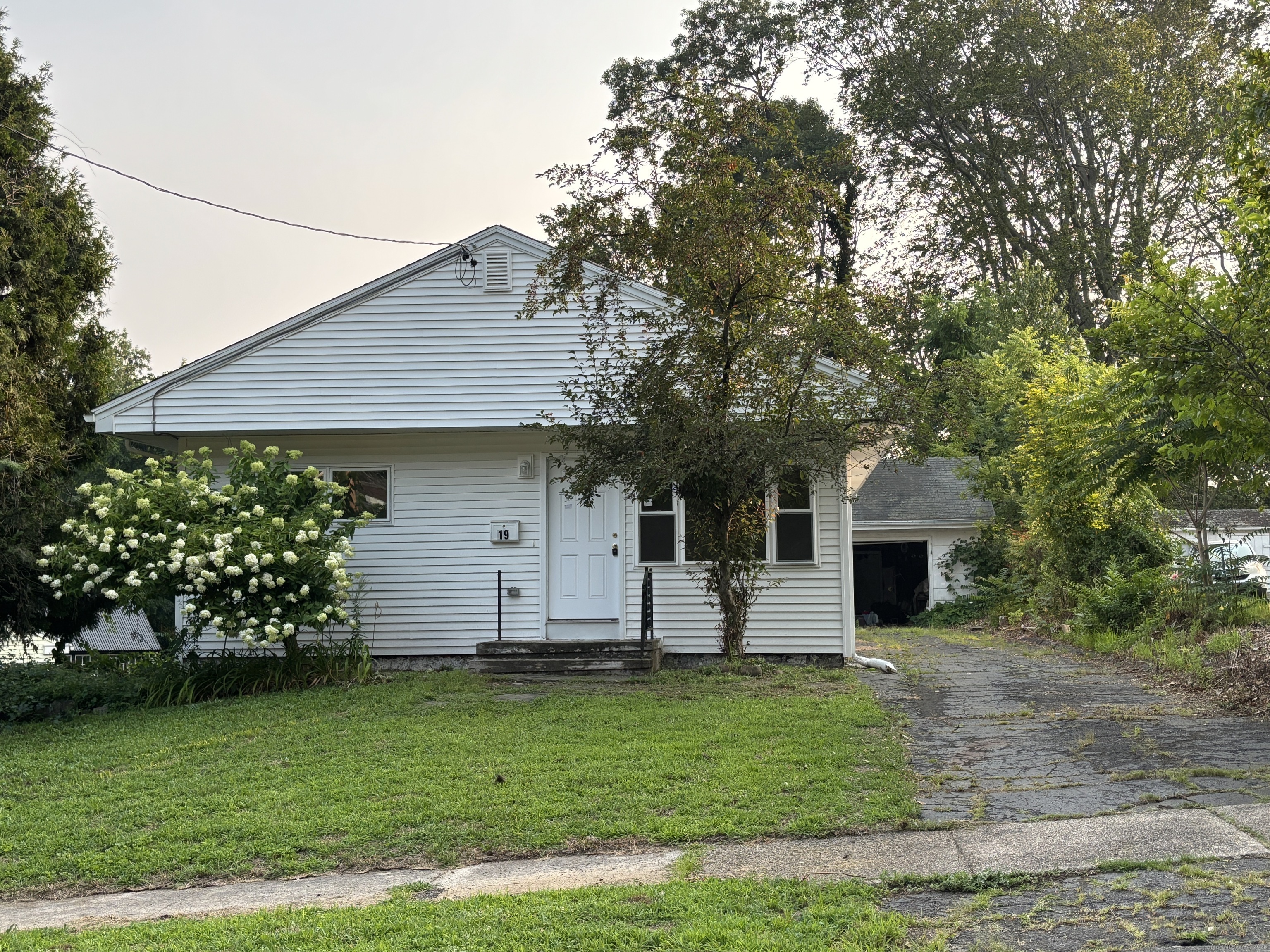 19 Steele Road Bristol, CT 06010 - Photo 1 of 1 Gallery Image 1