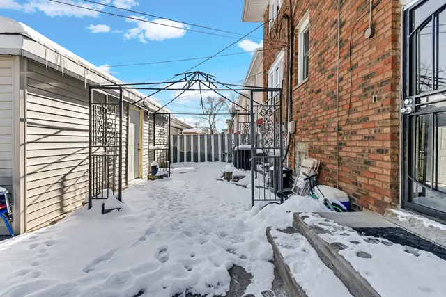 $1,850 | 403 Prairie Avenue, Unit 2, Calumet City, IL 60409