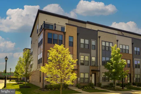 $600,000 | 5615 Alpha Ridge Avenue, Hyattsville, MD 20782