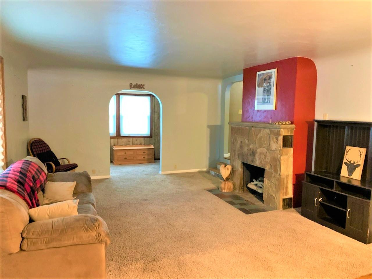 861 Woodworth Road Jackson, MI 49202 - Photo 2 of 27 Photo 2