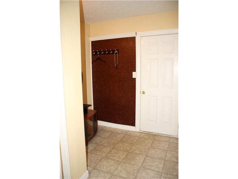 8245 Garden Ridge Road Indianapolis, IN 46237 - Photo 17 of 18 Gallery Image 17
