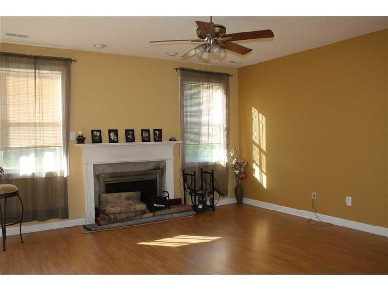 8245 Garden Ridge Road Indianapolis, IN 46237 - Photo 5 of 18 Gallery Image 5