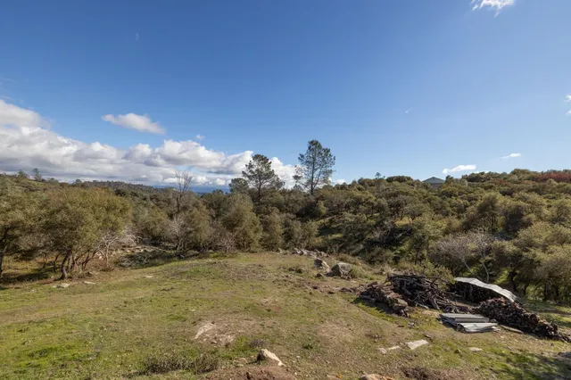 $489,000 | 30301 Longview Lane East, Coarsegold, CA 93614