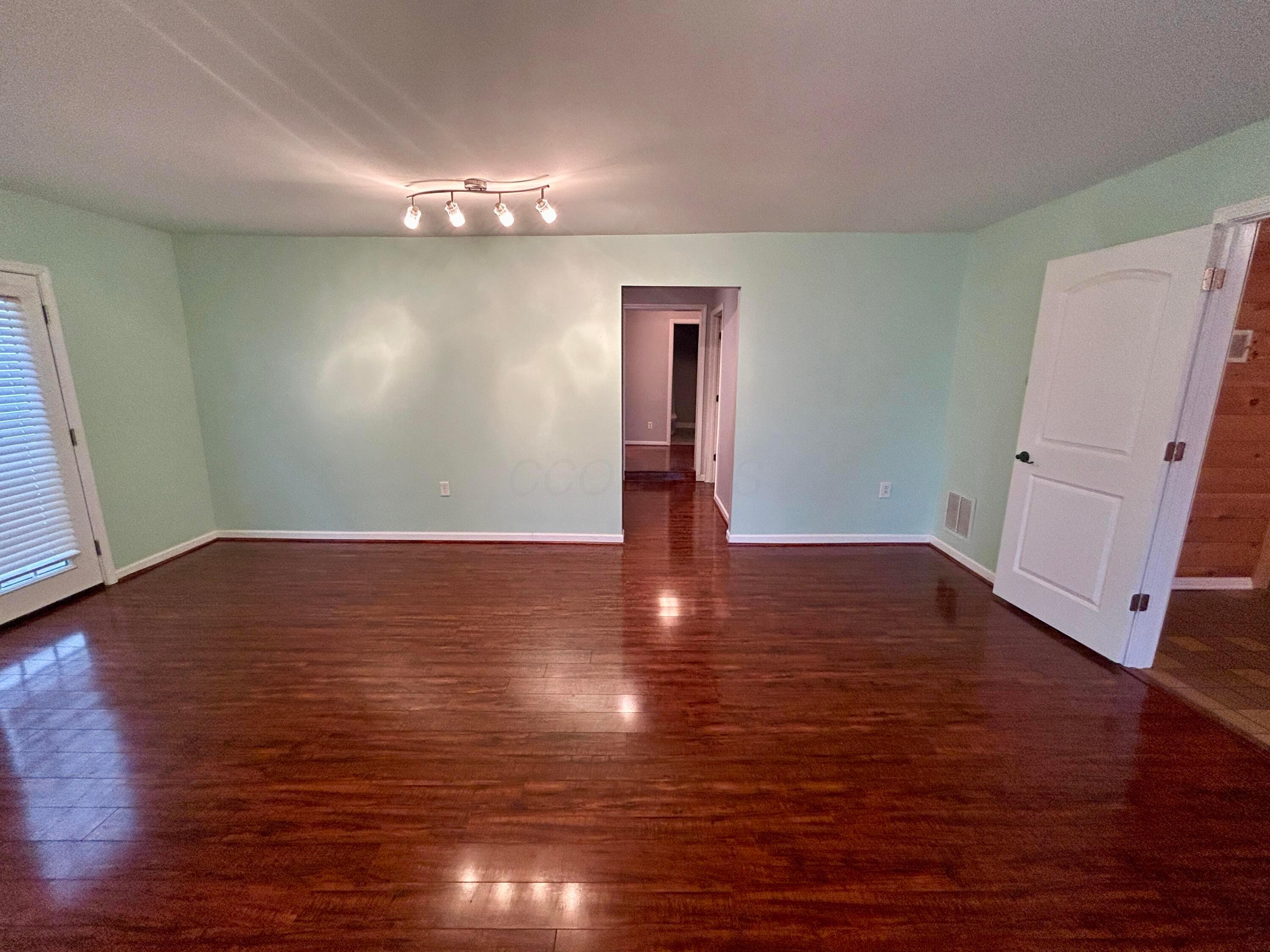 673 Wetmore Road Columbus, OH 43214 - Photo 33 of 43 IMG_6067