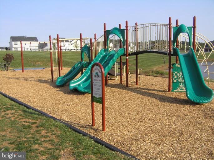 1809 Rileys Court South Point of Rocks, MD 21777 - Photo 12 of 17 Canal Run Playground