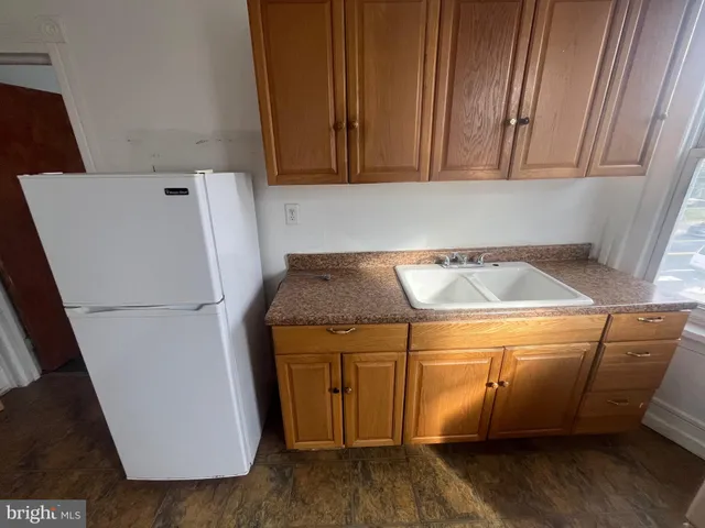 $980 | 5400 Catharine Street, Unit B, Philadelphia, PA 19143