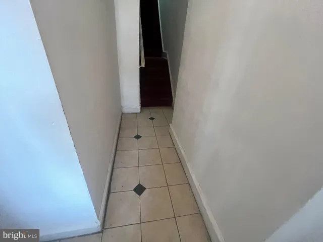 $980 | 5400 Catharine Street, Unit B, Philadelphia, PA 19143