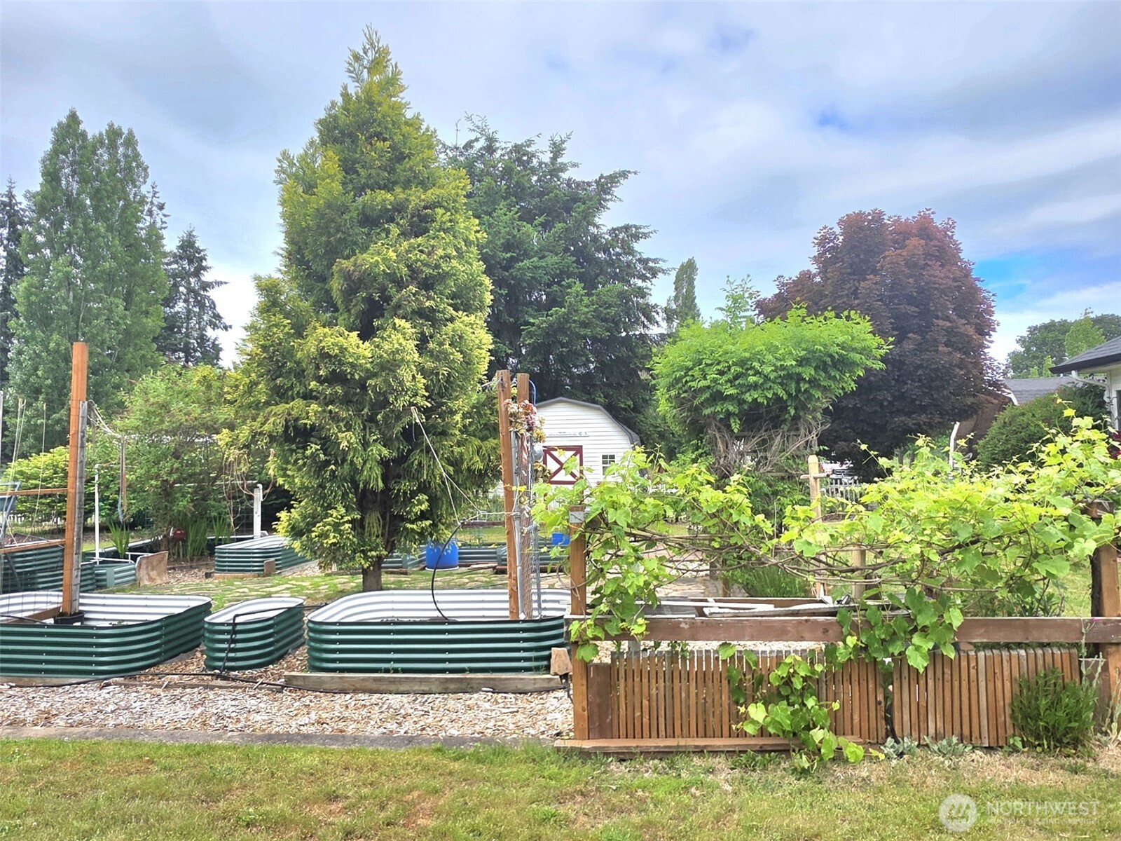 8224 Mullen Road Southeast Lacey, WA 98503 - Photo 33 of 38
