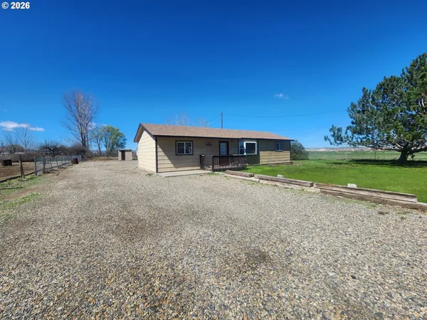 $305,000 | 2509 Highway 201, Nyssa, OR 97913