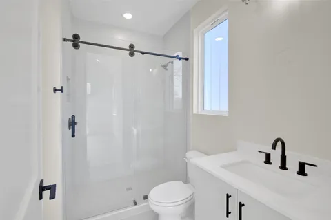 $2,300 | 6802 Montana Street, Unit 3, Austin, TX 78741