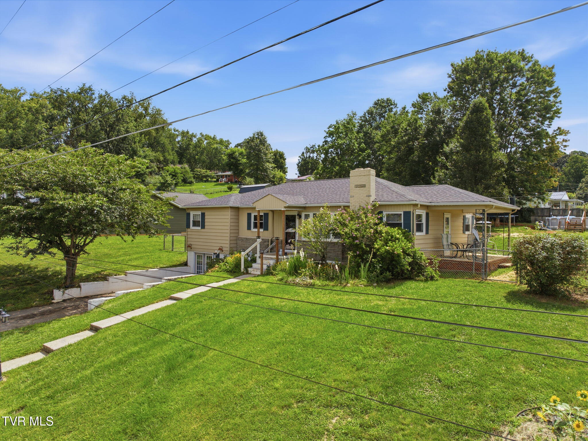 401 Seminole Road Bristol, VA 24201 - Photo 24 of 24 25-web-or-mls-006_JH 20260714-154