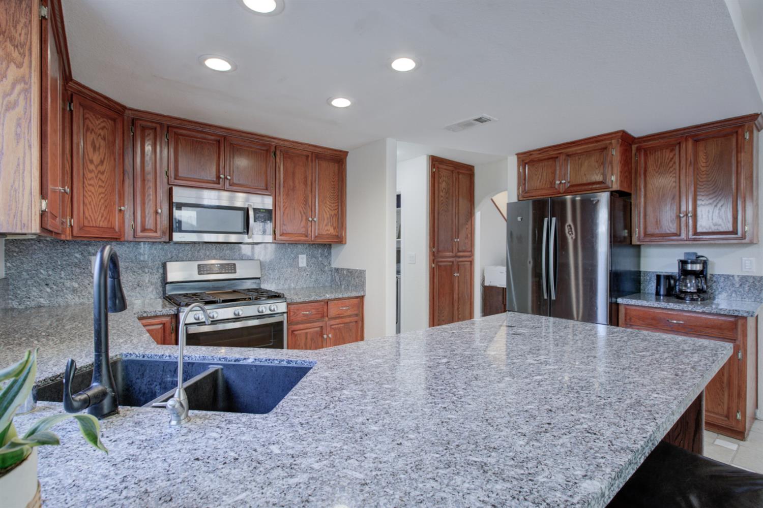 3151 Andre Lane Turlock, CA 95382 - Photo 8 of 35