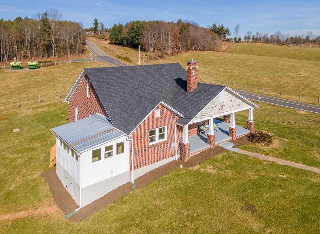 2989 Hebron Road Galax, VA 24333 - Photo 72 of 75 Gallery Image 72