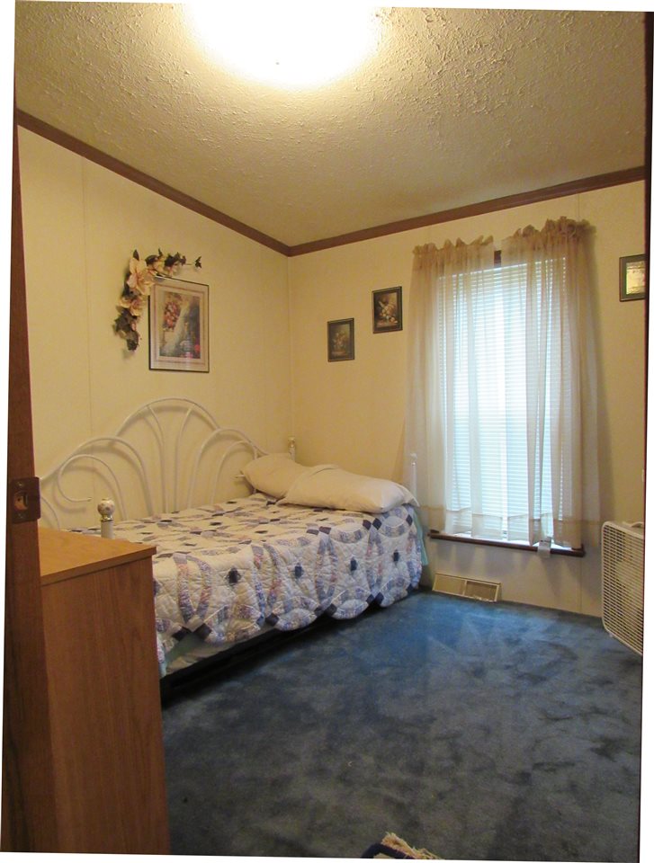 9833 South Covell Road Grayling, MI 49738 - Photo 41 of 99 1837830-40.JPG