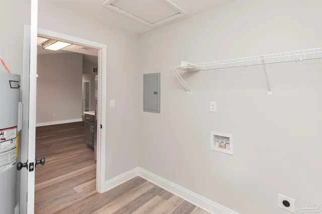 $1,800 | 245 Cary Memorial Drive, Pensacola, FL 32505