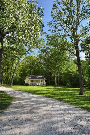 $279,900 | 4342 New Manchester Highway, Tullahoma, TN 37388