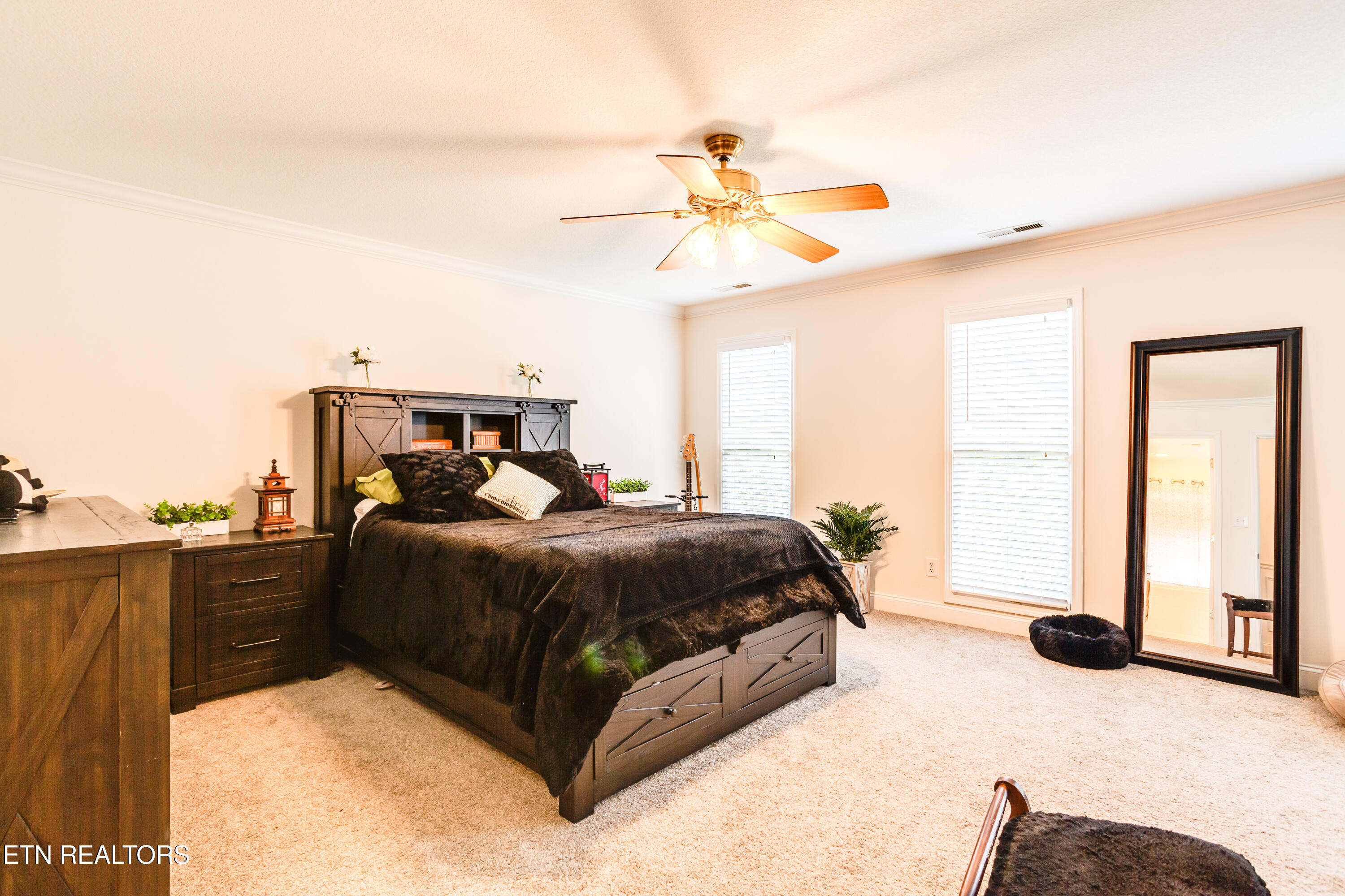 5648 Bridgehampton Drive Powell, TN 37849 - Photo 20 of 50 026260404-1-5648BridgehamtonDrPowellTn-S