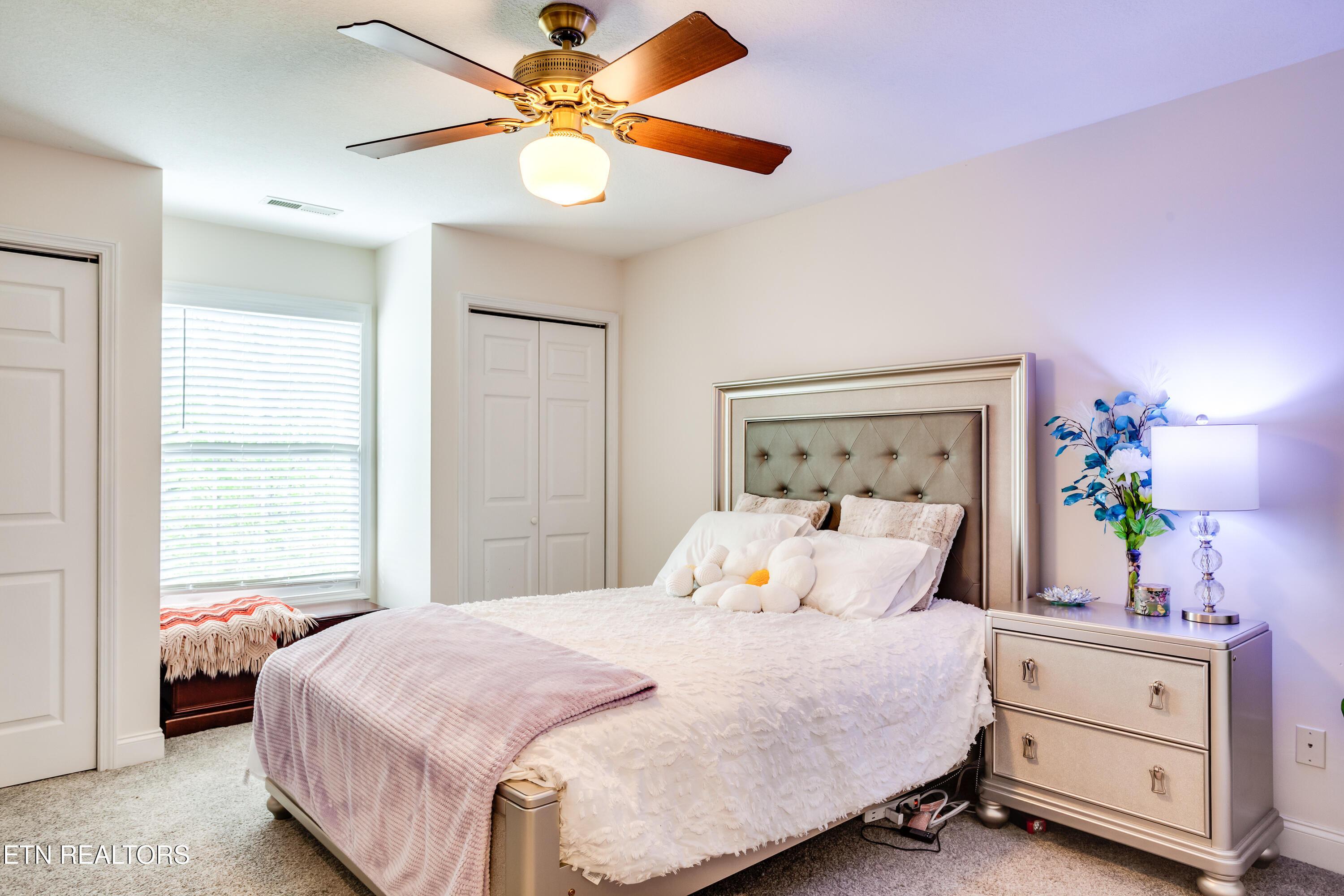 5648 Bridgehampton Drive Powell, TN 37849 - Photo 29 of 50 034260404-1-5648BridgehamtonDrPowellTn-S