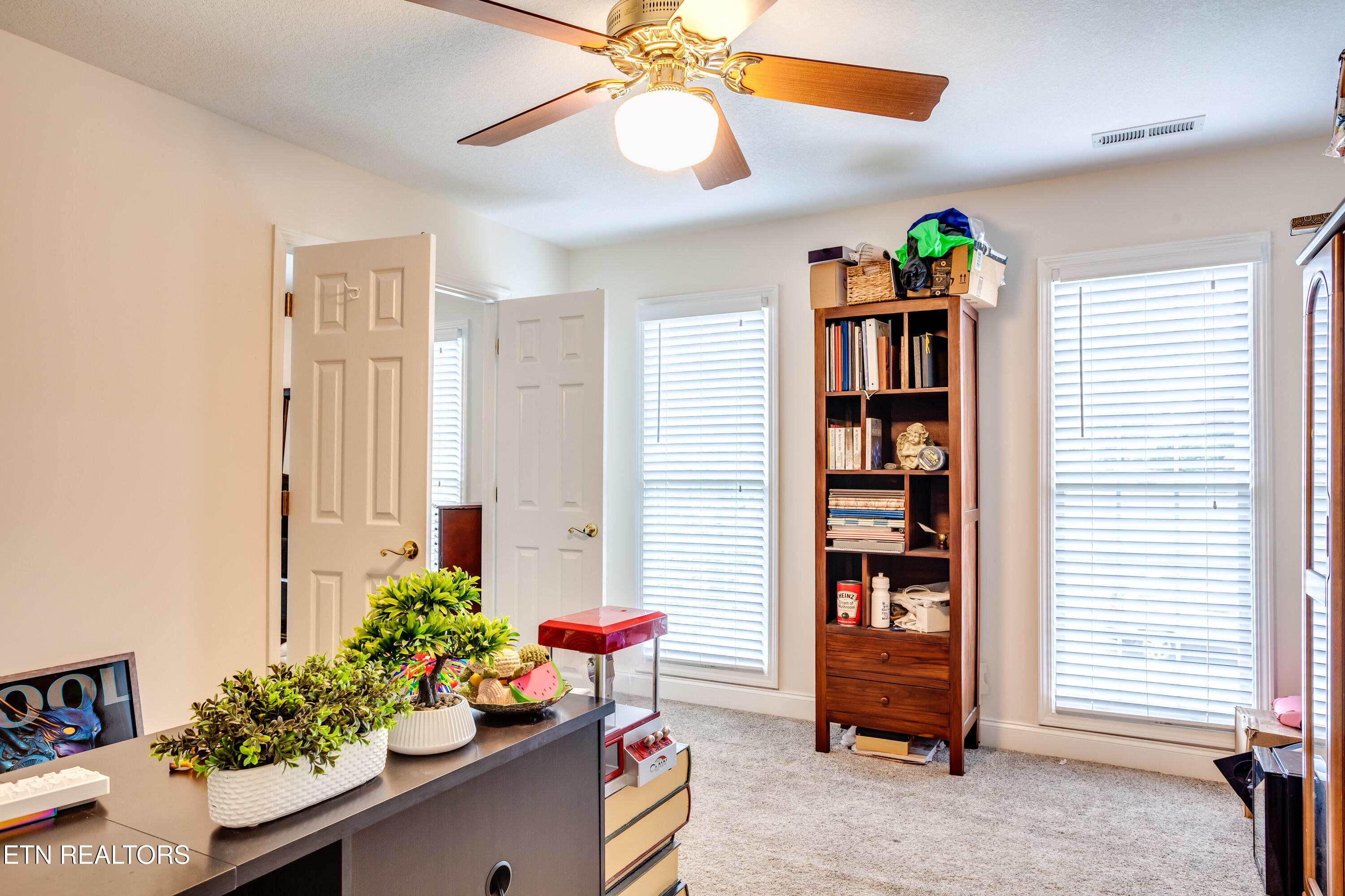 5648 Bridgehampton Drive Powell, TN 37849 - Photo 31 of 50 036260404-1-5648BridgehamtonDrPowellTn-S