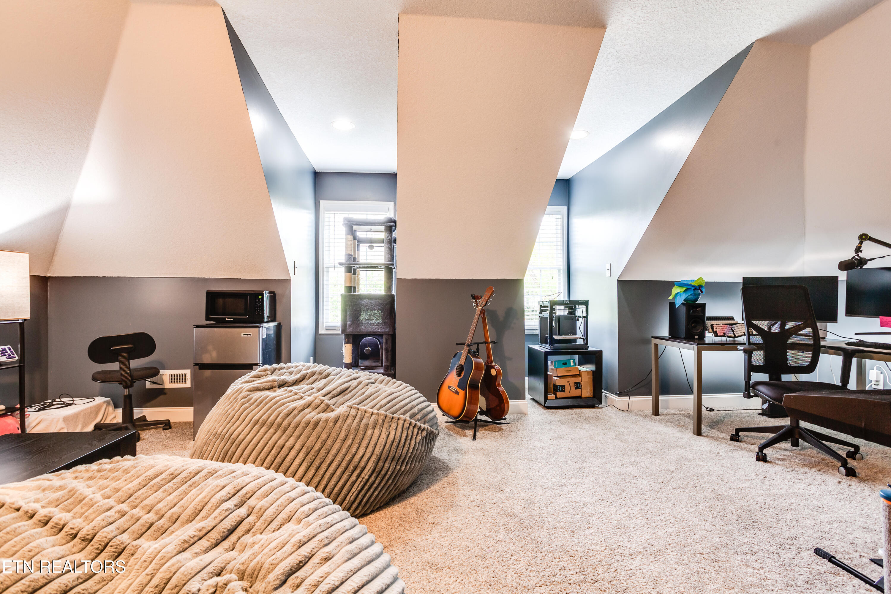 5648 Bridgehampton Drive Powell, TN 37849 - Photo 40 of 50 045260404-1-5648BridgehamtonDrPowellTn-S