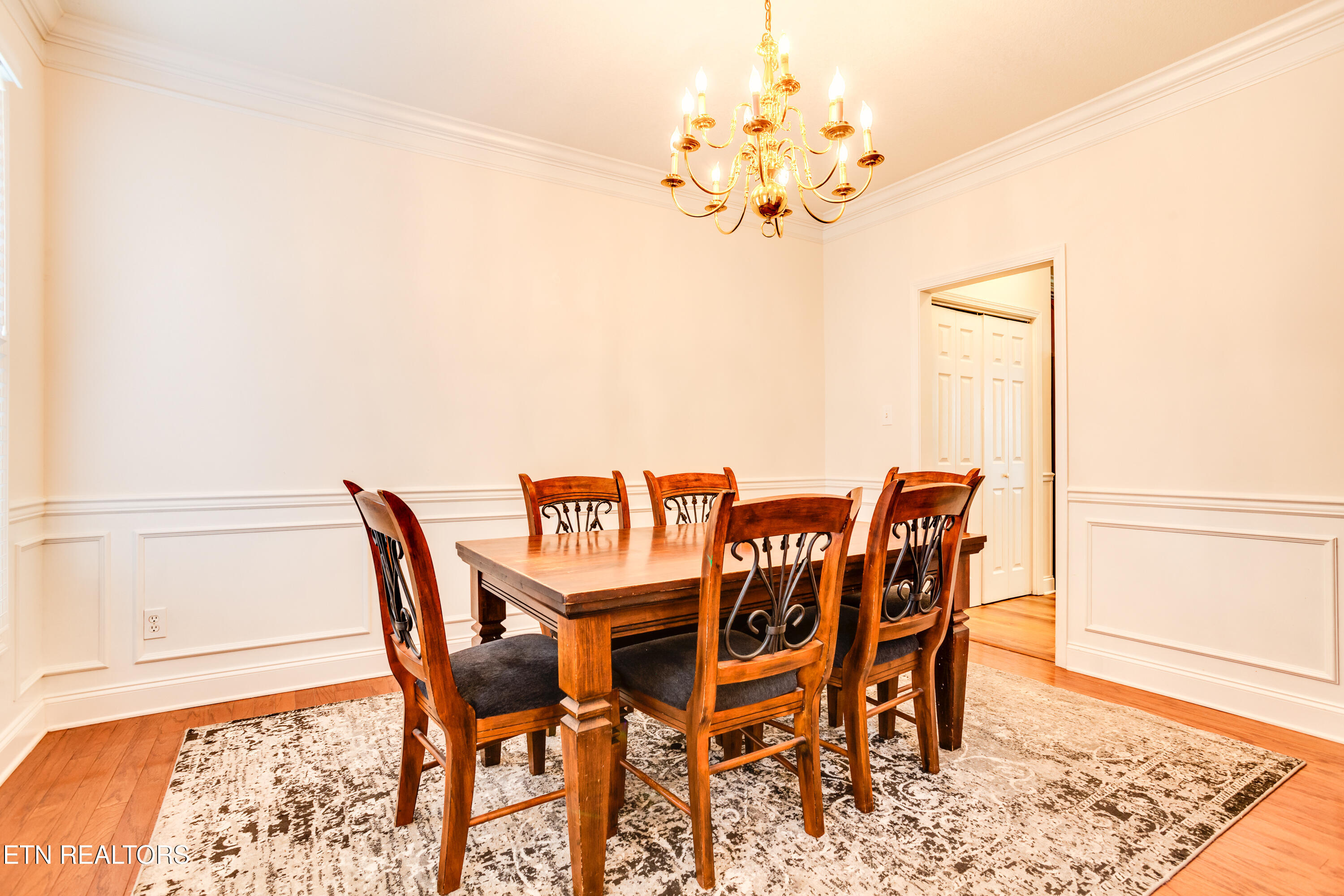 5648 Bridgehampton Drive Powell, TN 37849 - Photo 7 of 50 009260404-1-5648BridgehamtonDrPowellTn-S