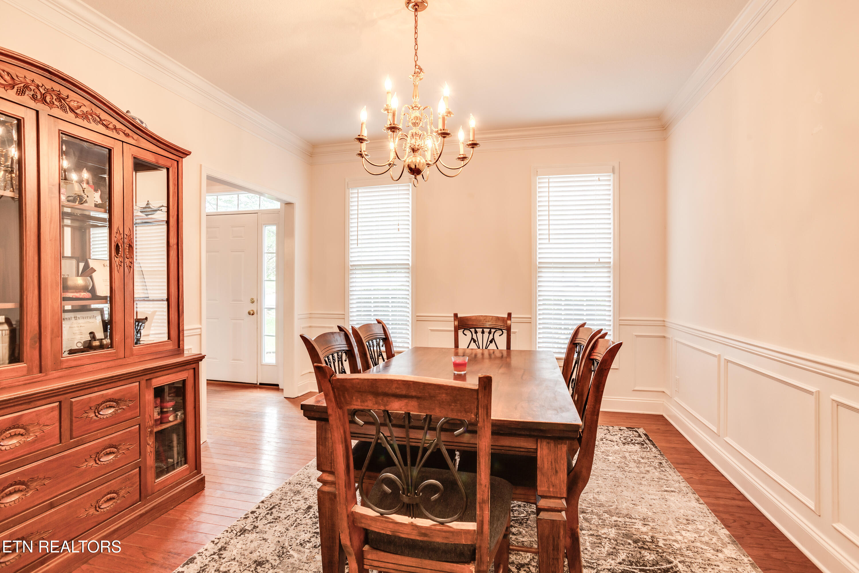 5648 Bridgehampton Drive Powell, TN 37849 - Photo 8 of 50 010260404-1-5648BridgehamtonDrPowellTn-S