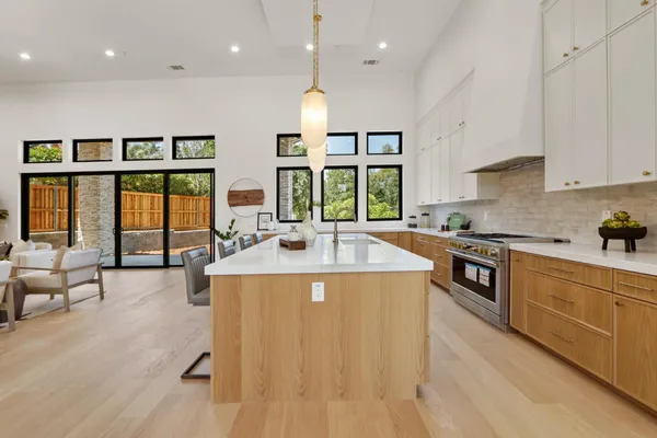 $1,849,000 | 1360 Pars Oak Lane, Carmichael, CA 95608