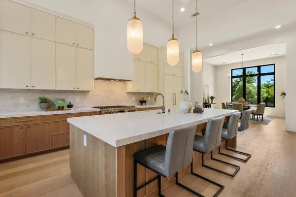 $1,849,000 | 1360 Pars Oak Lane, Carmichael, CA 95608