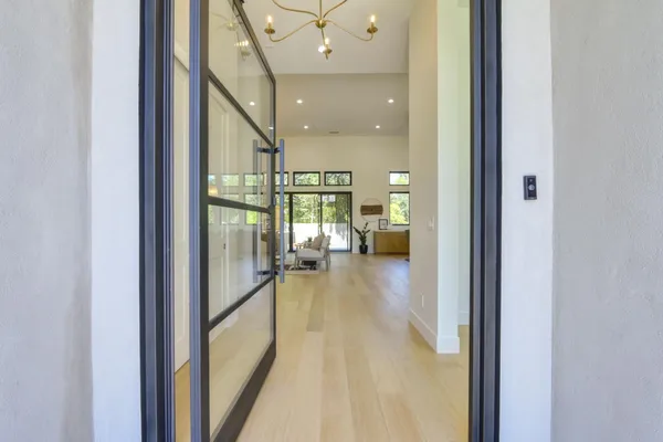 $1,849,000 | 1360 Pars Oak Lane, Carmichael, CA 95608