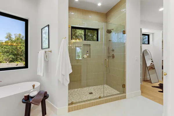 $1,849,000 | 1360 Pars Oak Lane, Carmichael, CA 95608