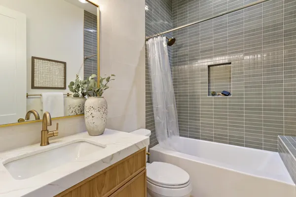 $1,849,000 | 1360 Pars Oak Lane, Carmichael, CA 95608