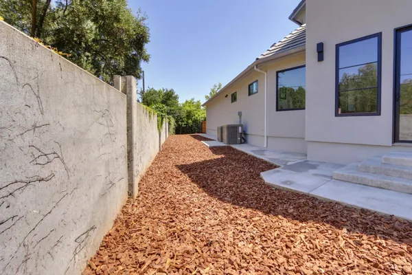 $1,849,000 | 1360 Pars Oak Lane, Carmichael, CA 95608