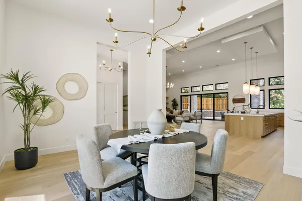 $1,849,000 | 1360 Pars Oak Lane, Carmichael, CA 95608