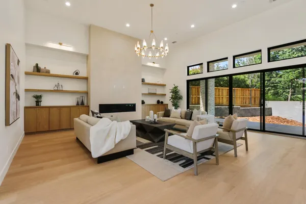 $1,849,000 | 1360 Pars Oak Lane, Carmichael, CA 95608