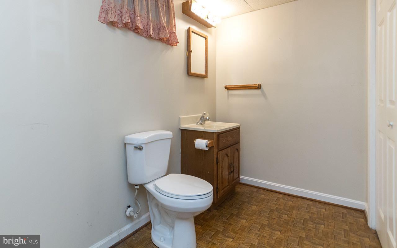 3905 Church Road Manchester, MD 21102 - Photo 20 of 30 LL half bath