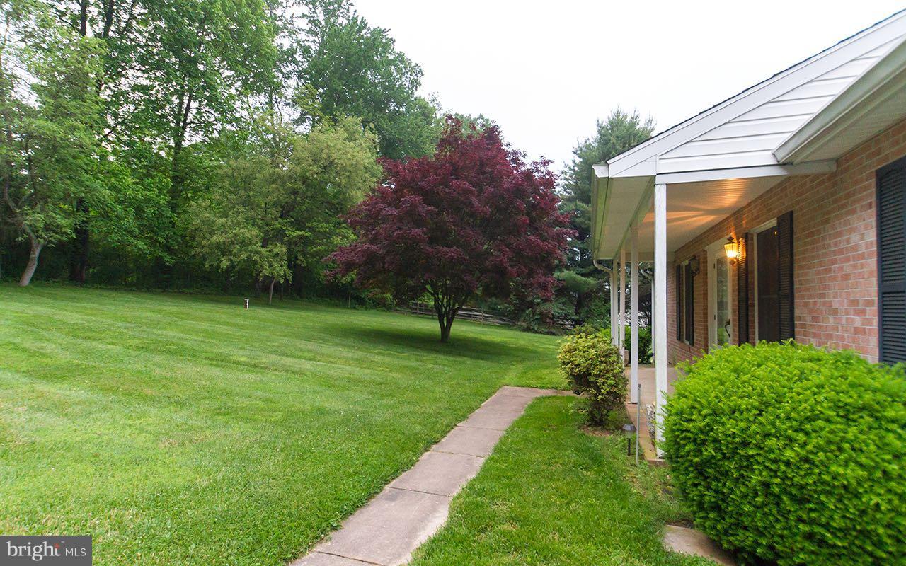 3905 Church Road Manchester, MD 21102 - Photo 28 of 30 Relaxing front porch