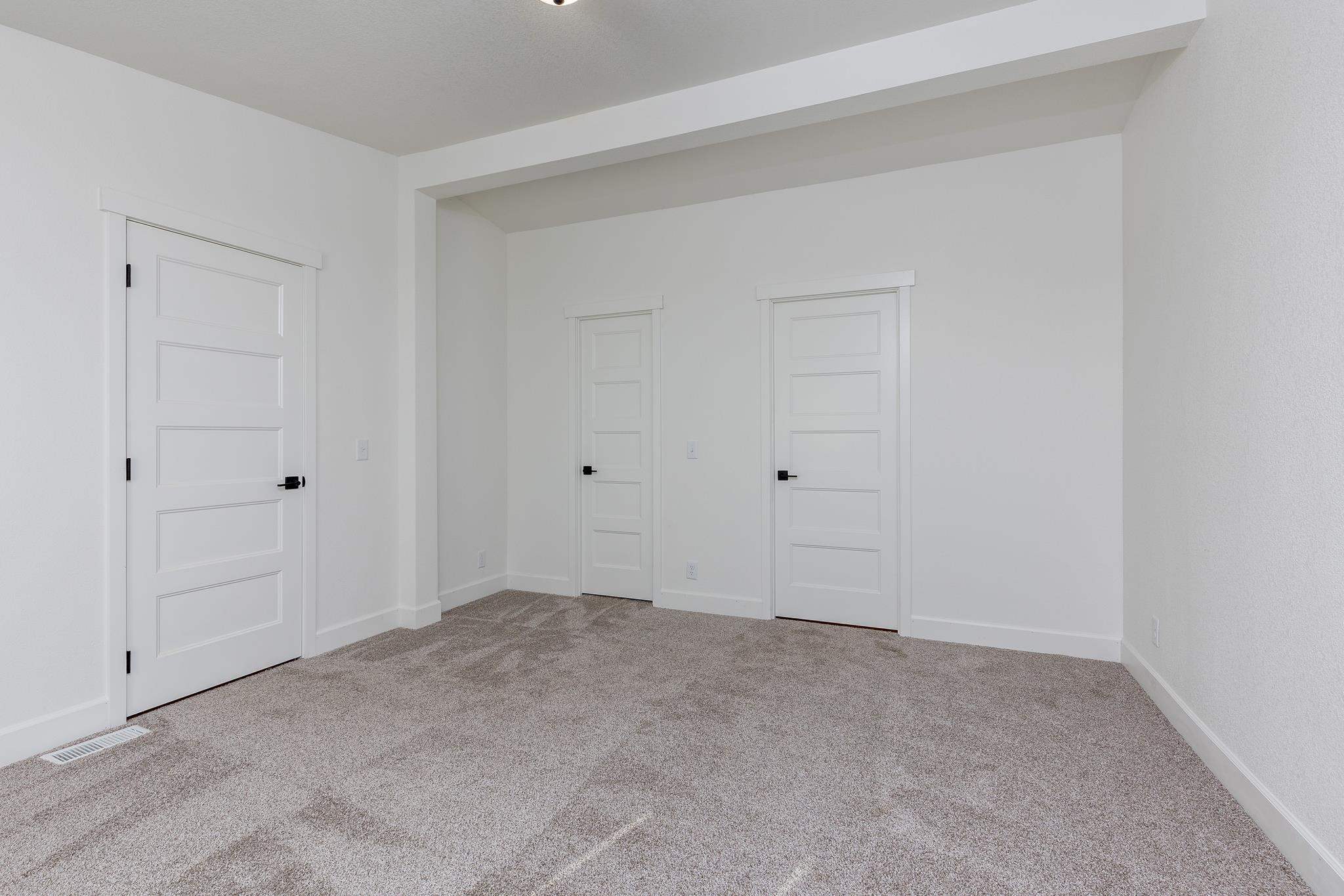 15613 South Sherman Branch Road Cheney, WA 99004 - Photo 13 of 29