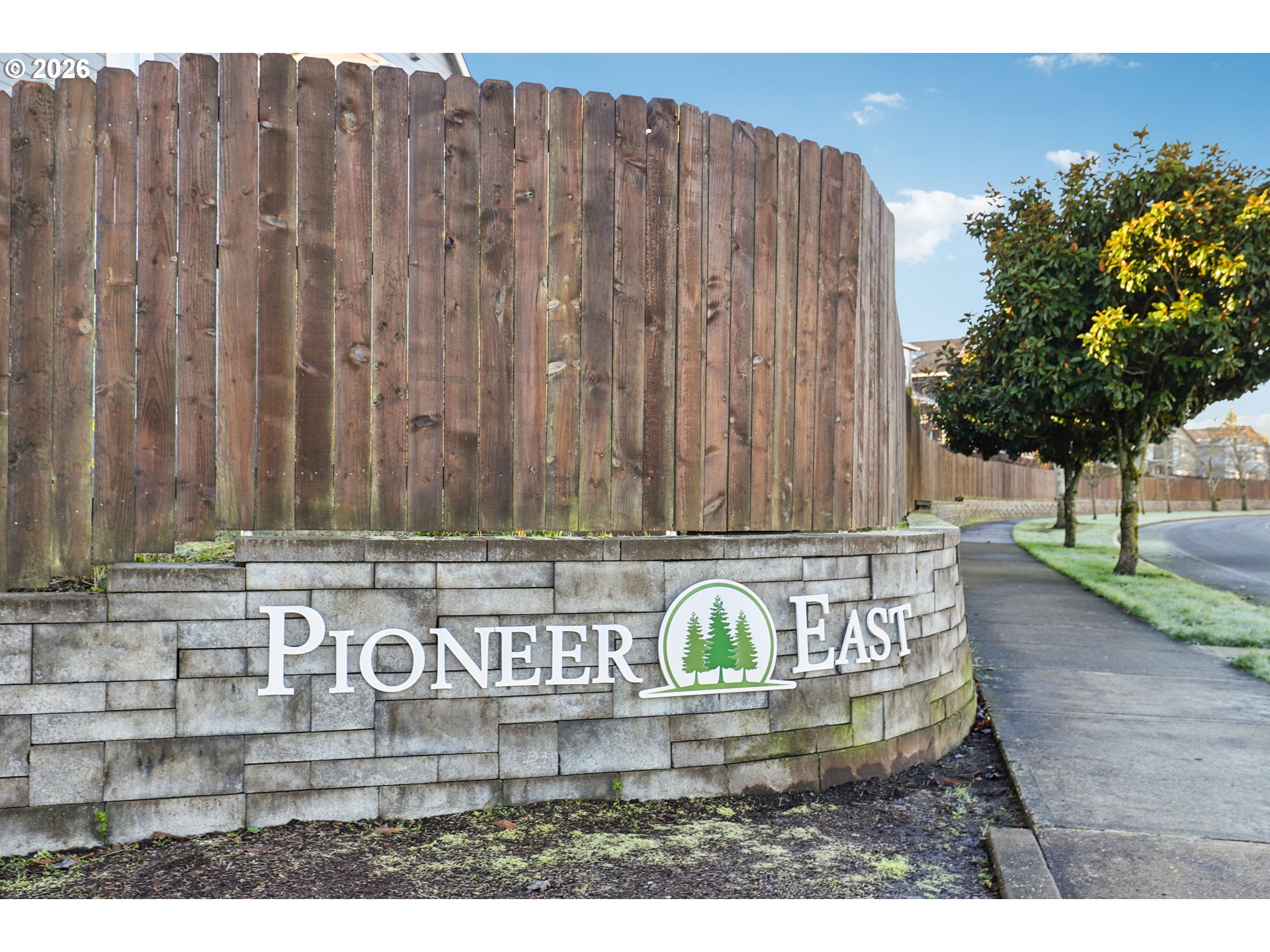 7346 South 13th Street Ridgefield, WA 98642 - Photo 34 of 38 a view of outdoor space with garden and tall buildings