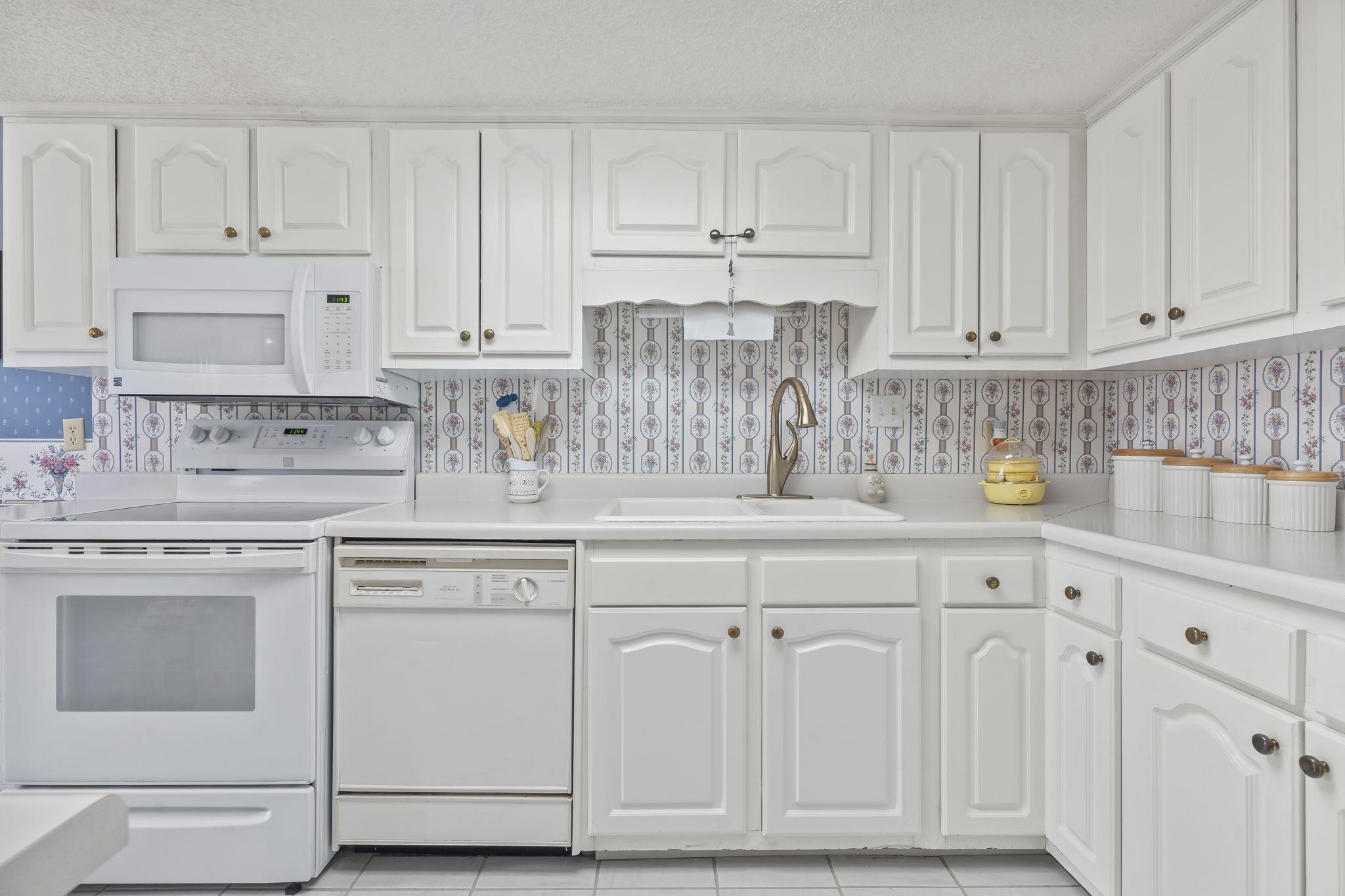 1331 Turkey Ridge Road, Unit B Surfside Beach, SC 29575 - Photo 7 of 40