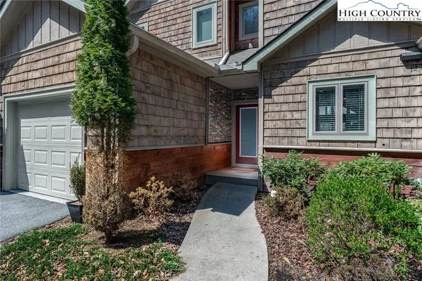 $850,000 | 164 LINDALE Ridge, Unit 3, Boone, NC 28607