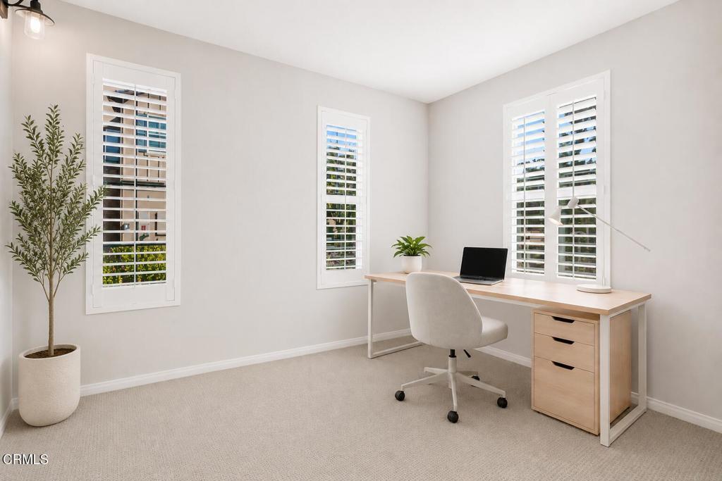 241 Stonegate Road Camarillo, CA 93010 - Photo 13 of 18
