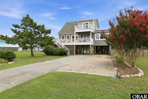 $725,000 | 1608 Harbour View Drive, Kill Devil Hills, NC 27948