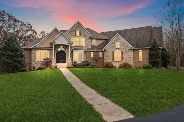 $1,100,000 | 474 East 1200 North, Chesterton, IN 46304