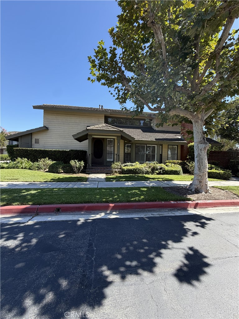 18153 Rustic Court Fountain Valley, CA 92708 - Photo 2 of 37