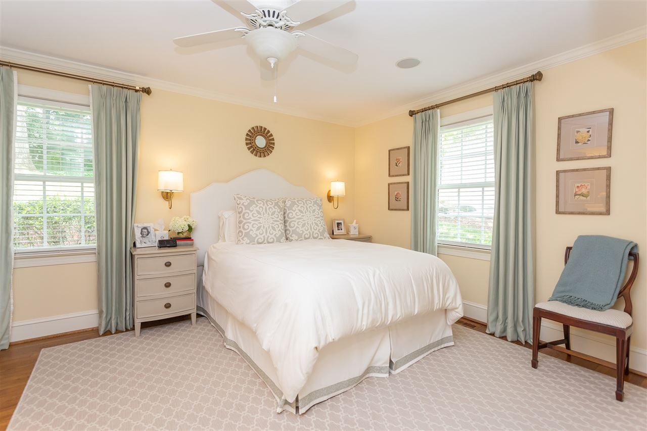 2504 Oxford Road Raleigh, NC 27608 - Photo 20 of 30 Photo 20