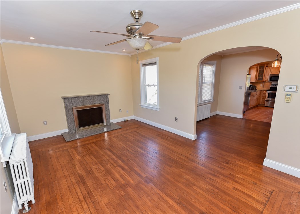 780 Main Road Tiverton, RI 02878 - Photo 9 of 35