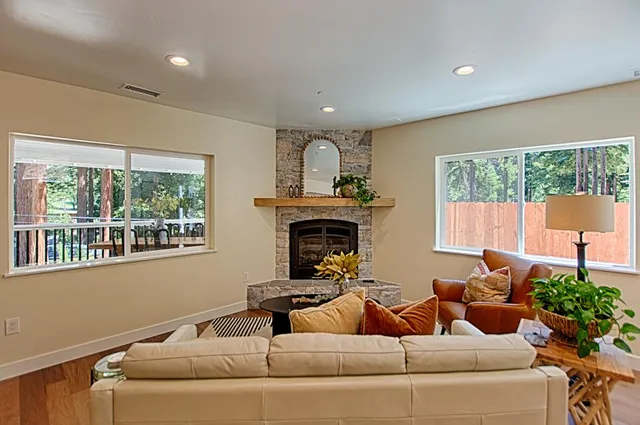 $1,195,000 | 341 Lake Drive, Boulder Creek, CA 95006