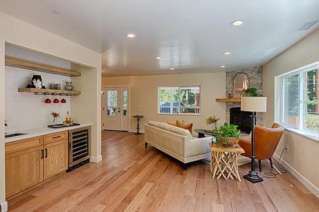 $1,195,000 | 341 Lake Drive, Boulder Creek, CA 95006
